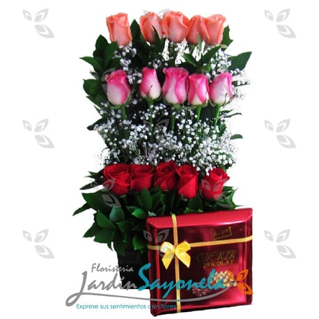 Rosas surtidas y chocolates